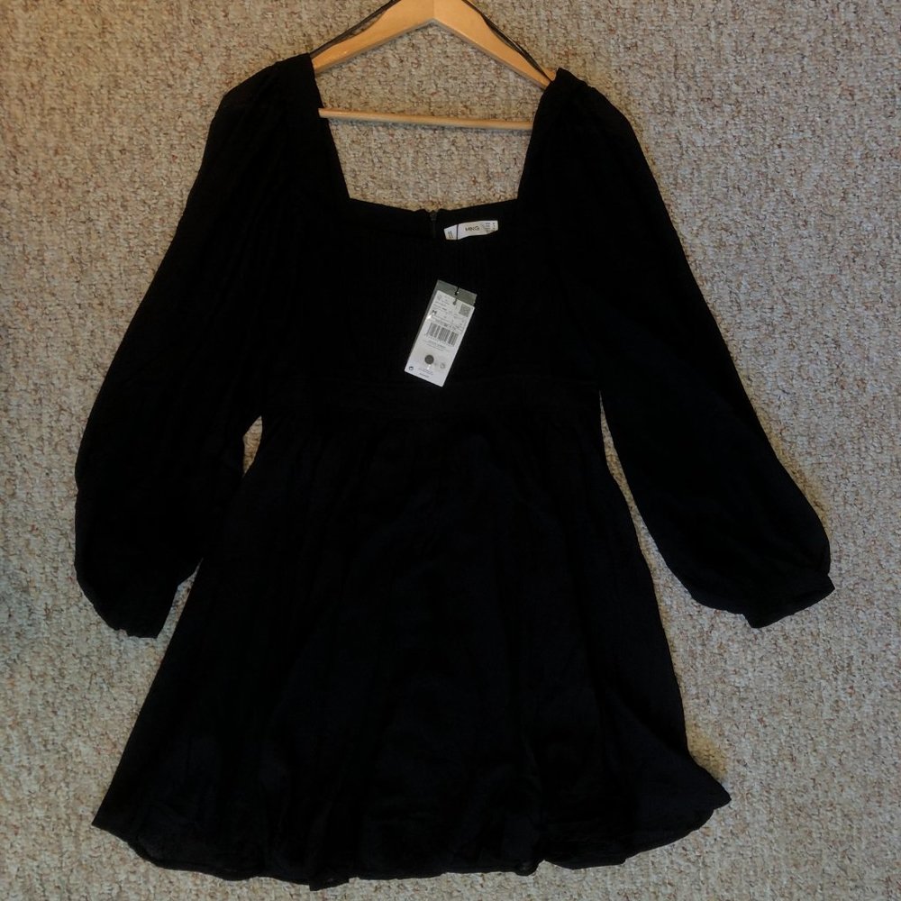 NWT MANGO Black Puff Sleeves Dress